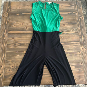 Women’s Tash + Sophie Green Black Sleeveless Cropped Jumpsuit Size L Colorblock